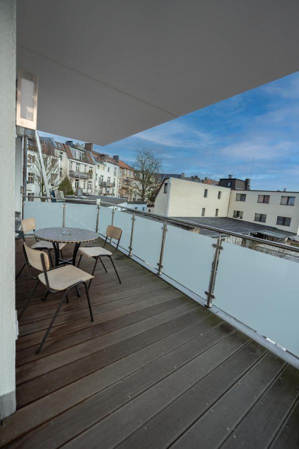 -Zentrale Wohnung-Balkon-Desingerkueche- Bielefeld Esterno foto